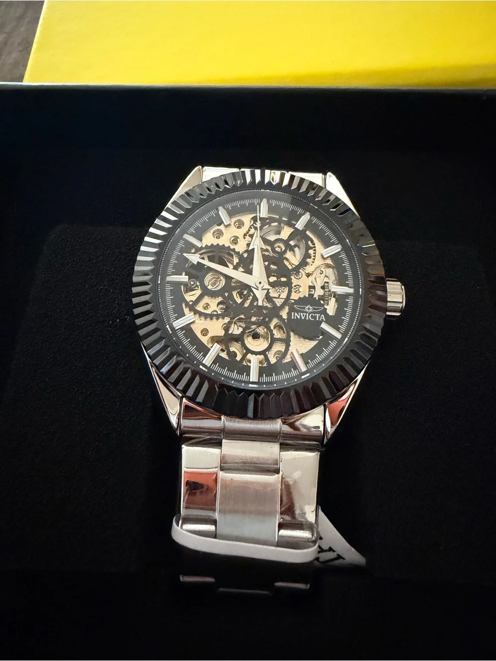 Invicta men skeleton